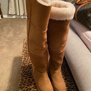 UGG tall boots (knee)